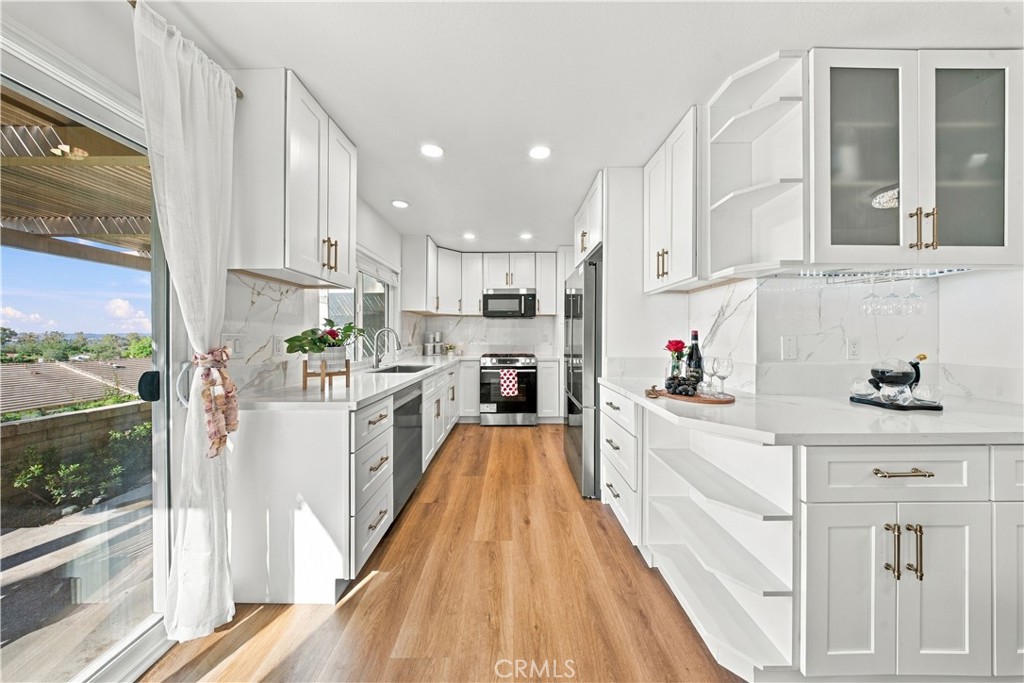 28052 Via Herrera Property Photo 13
