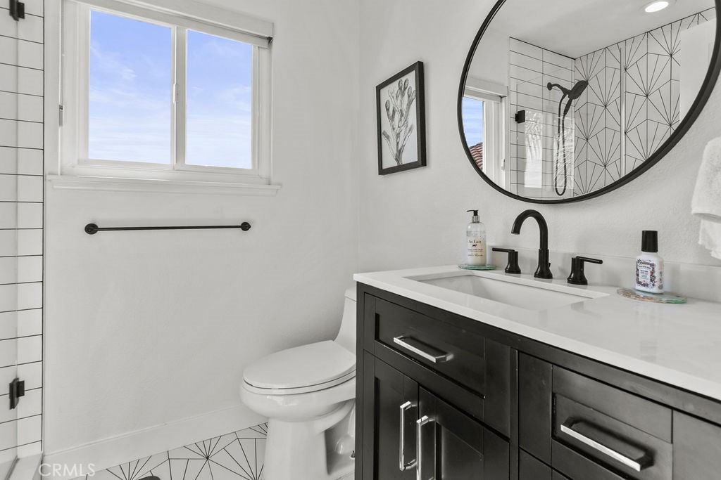 105 Palm Beach Property Photo 8