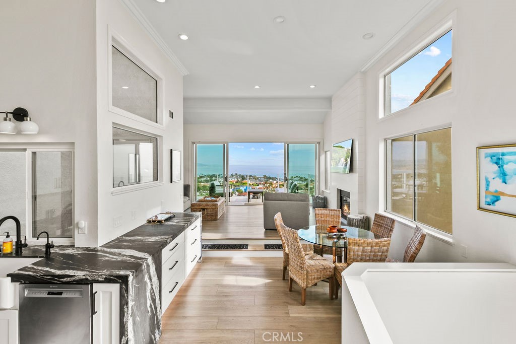 105 Palm Beach Property Photo 9