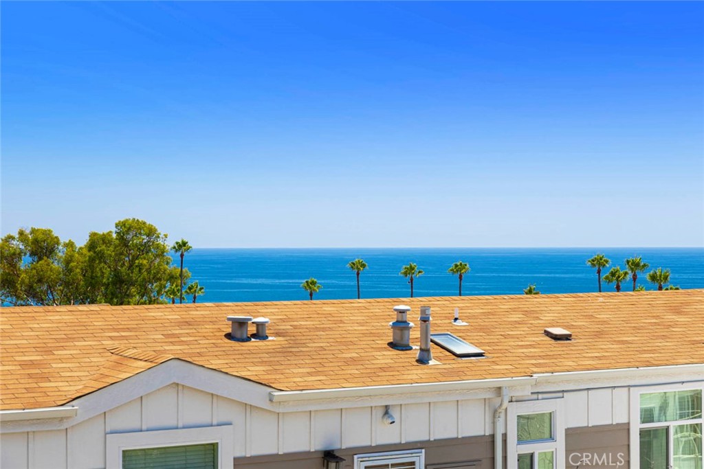 30802 Coast C6 Property Photo 16