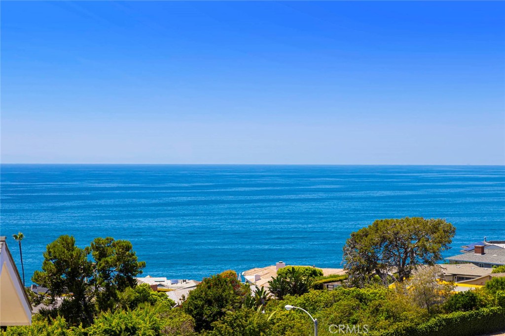 30802 Coast C6 Property Photo 17