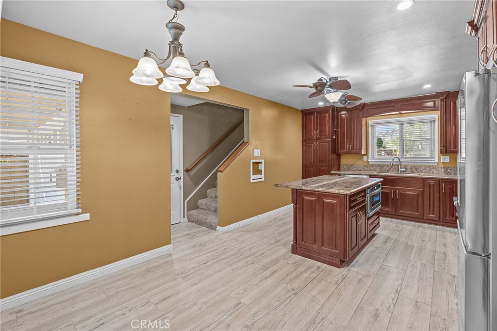 16721 Maple Property Photo 8