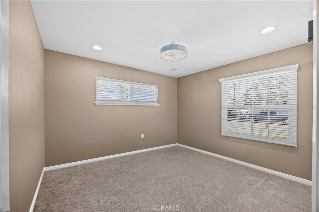 16721 Maple Property Photo 9