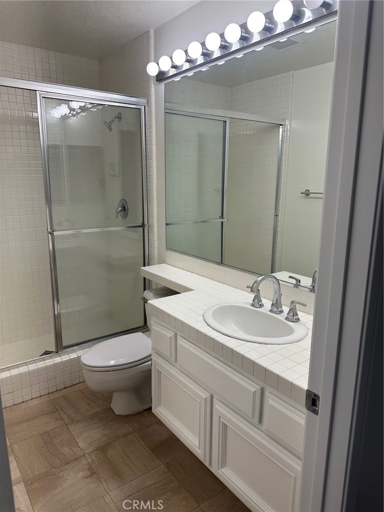 28451 Fieldbrook Property Photo 16
