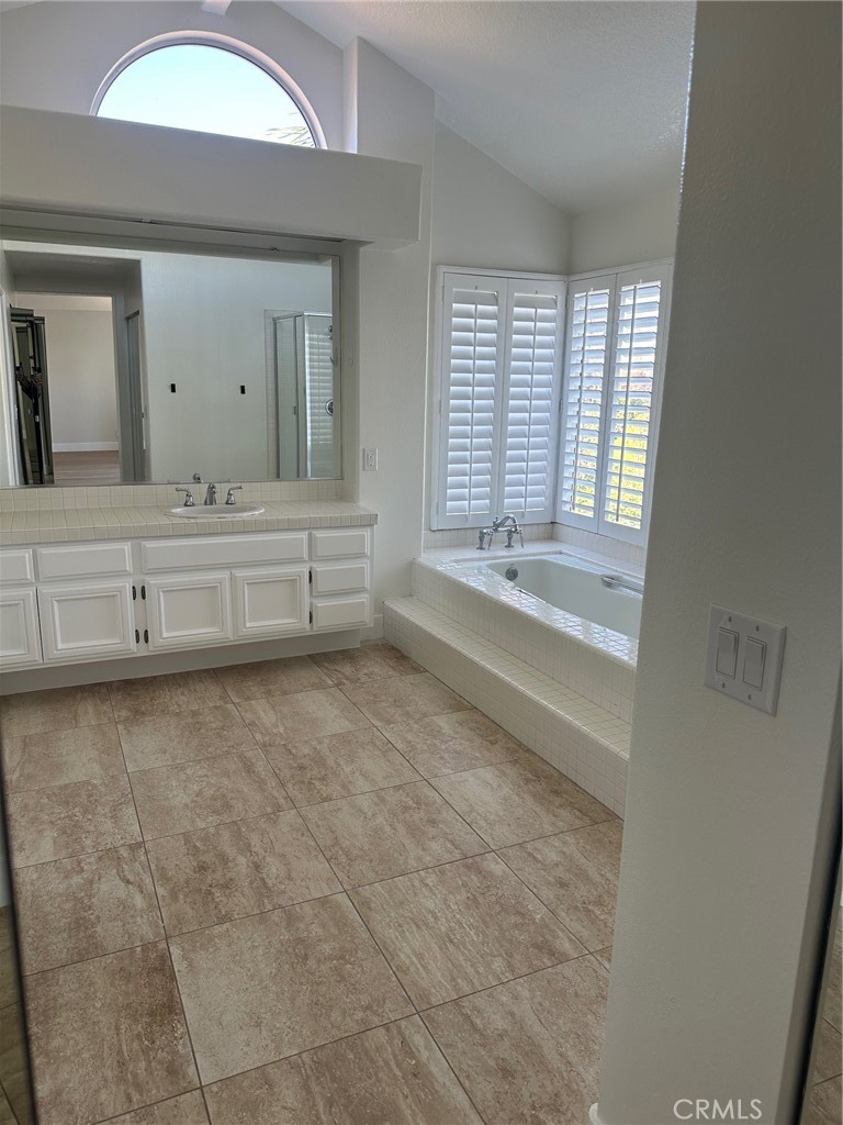 28451 Fieldbrook Property Photo 24