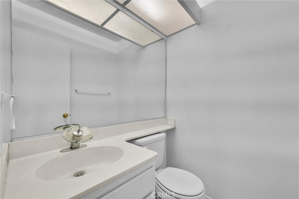 24527 Wind Flower Drive Property Photo 14