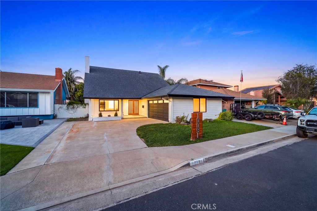 10091 Edye Drive Property Photo 1