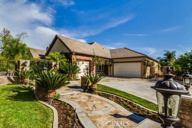 19244 Falabella Property Photo 1