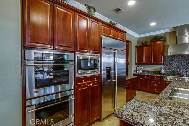 19244 Falabella Property Photo 12