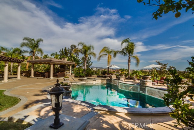 19244 Falabella Property Photo 26