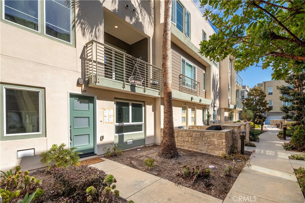 769 Doheny Property Photo 1