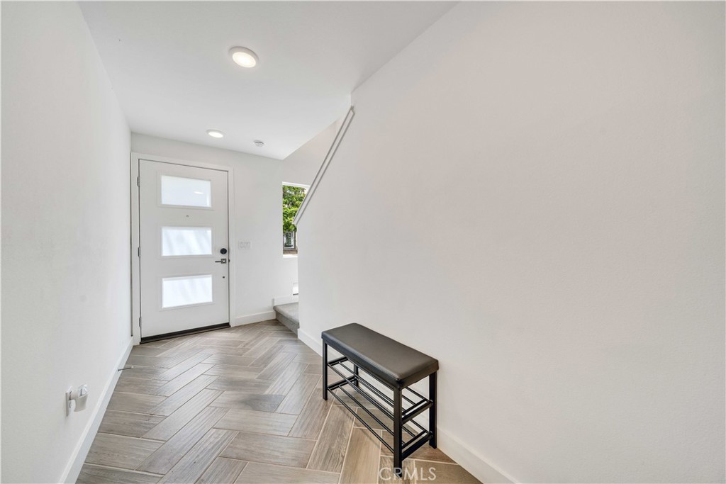769 Doheny Property Photo 2