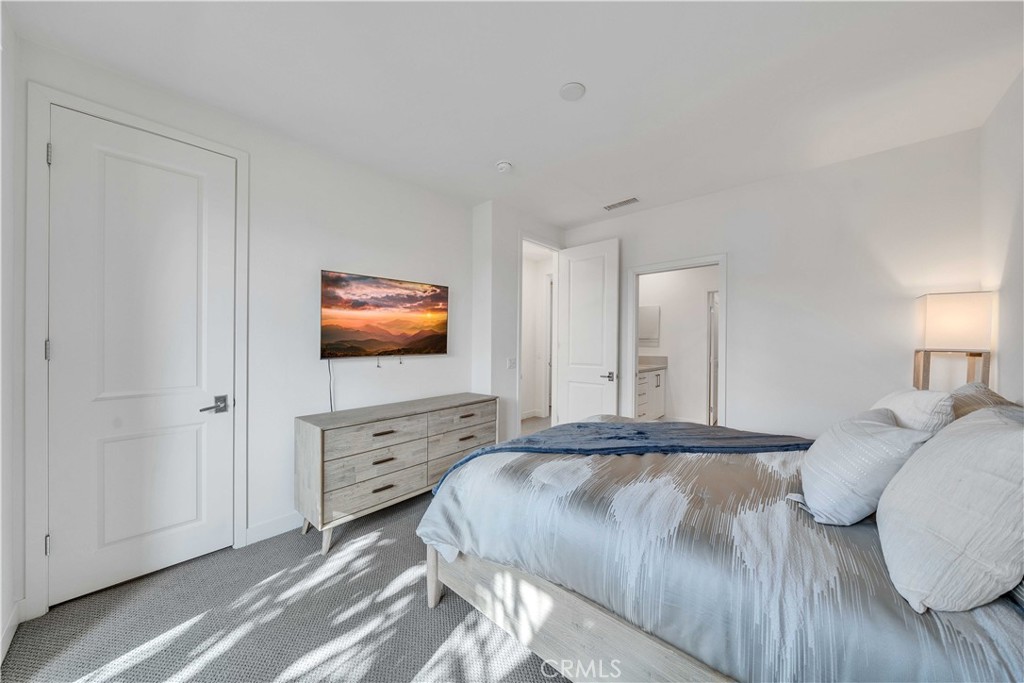 769 Doheny Property Photo 21