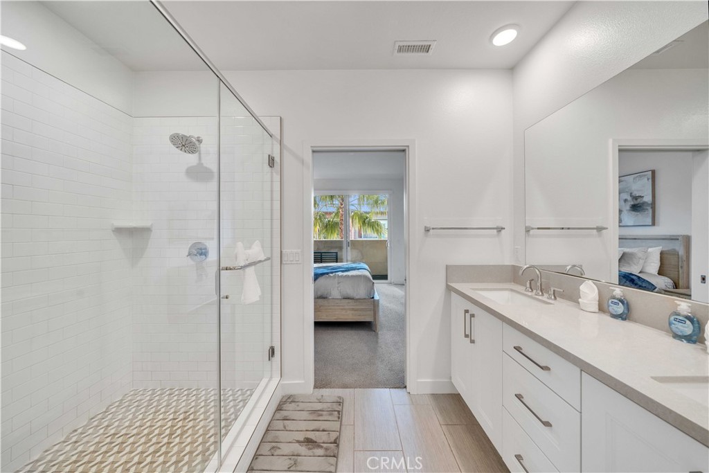 769 Doheny Property Photo 36