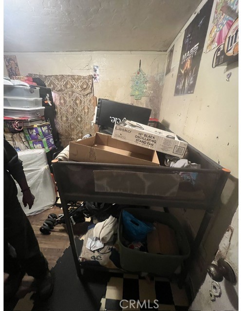 4172 Service St Property Photo 6