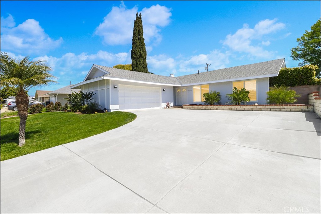 24136 Palmek Property Photo 1