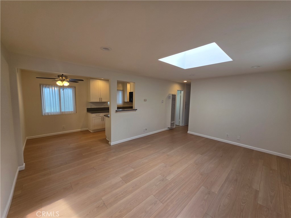 620 Geneva B Property Photo 1