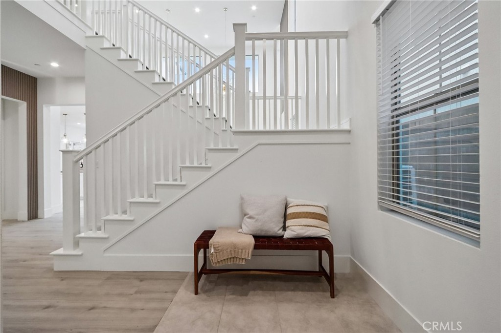 111 Sunnyslope Property Photo 12