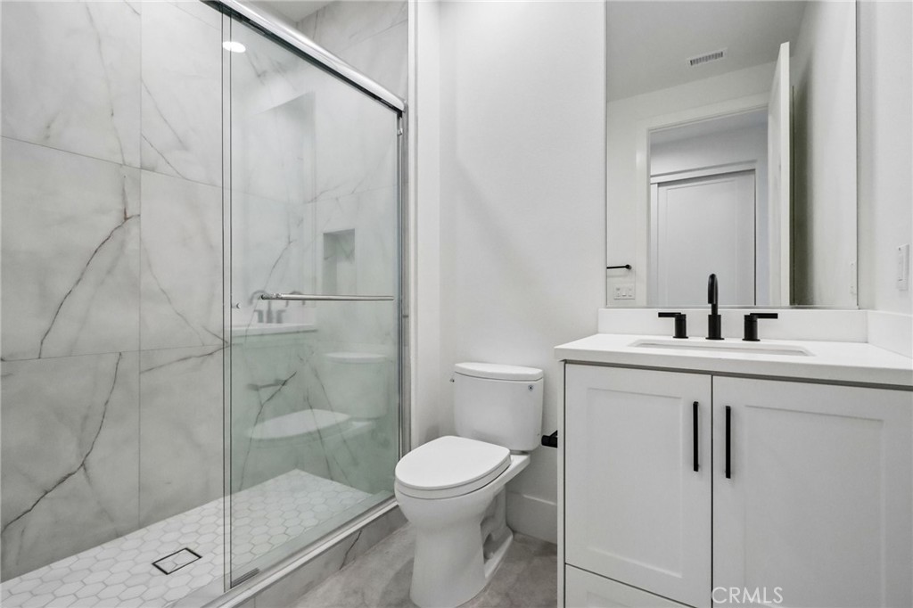 111 Sunnyslope Property Photo 35