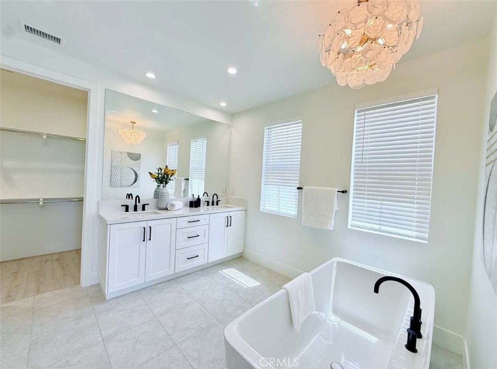 111 Sunnyslope Property Photo 36