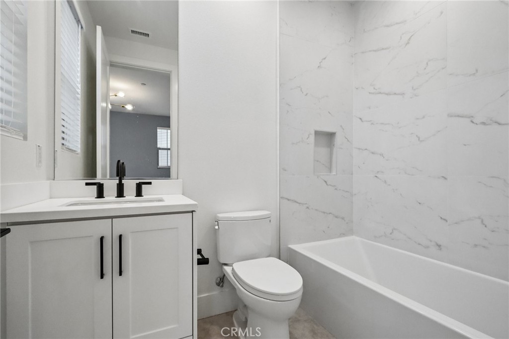 111 Sunnyslope Property Photo 56