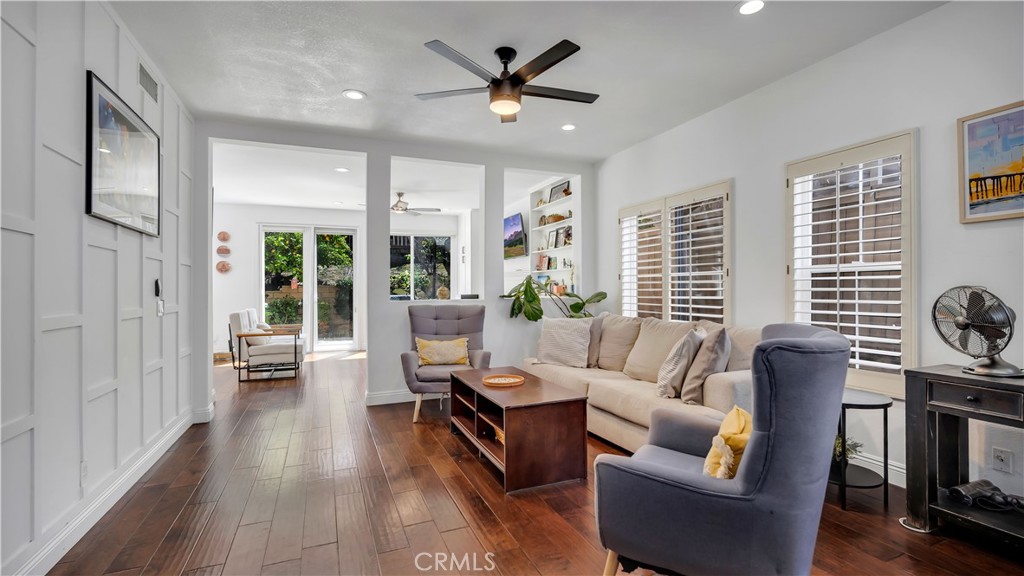 28630 Via Reggio Property Photo 4