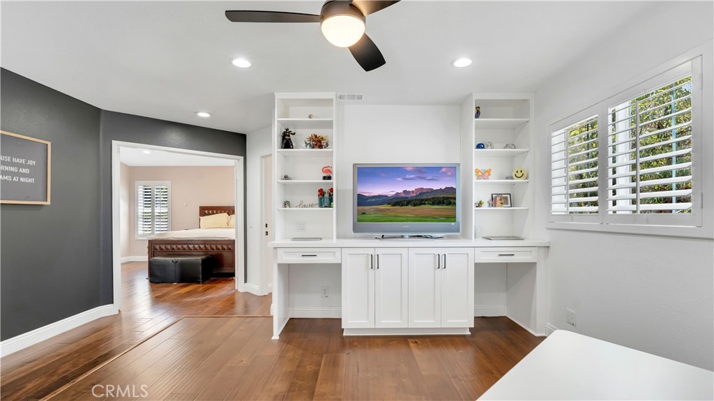 28630 Via Reggio Property Photo 17
