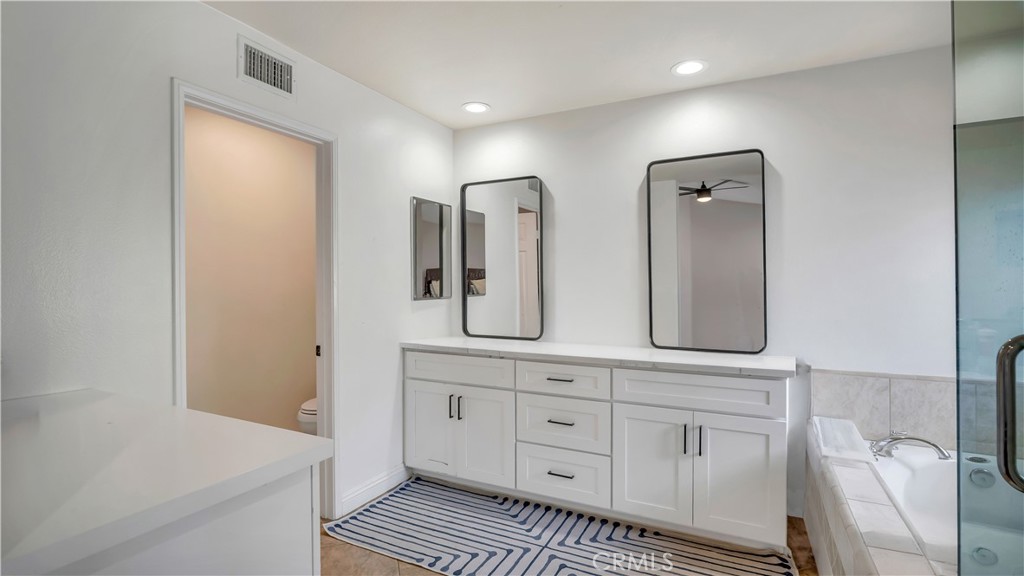 28630 Via Reggio Property Photo 20