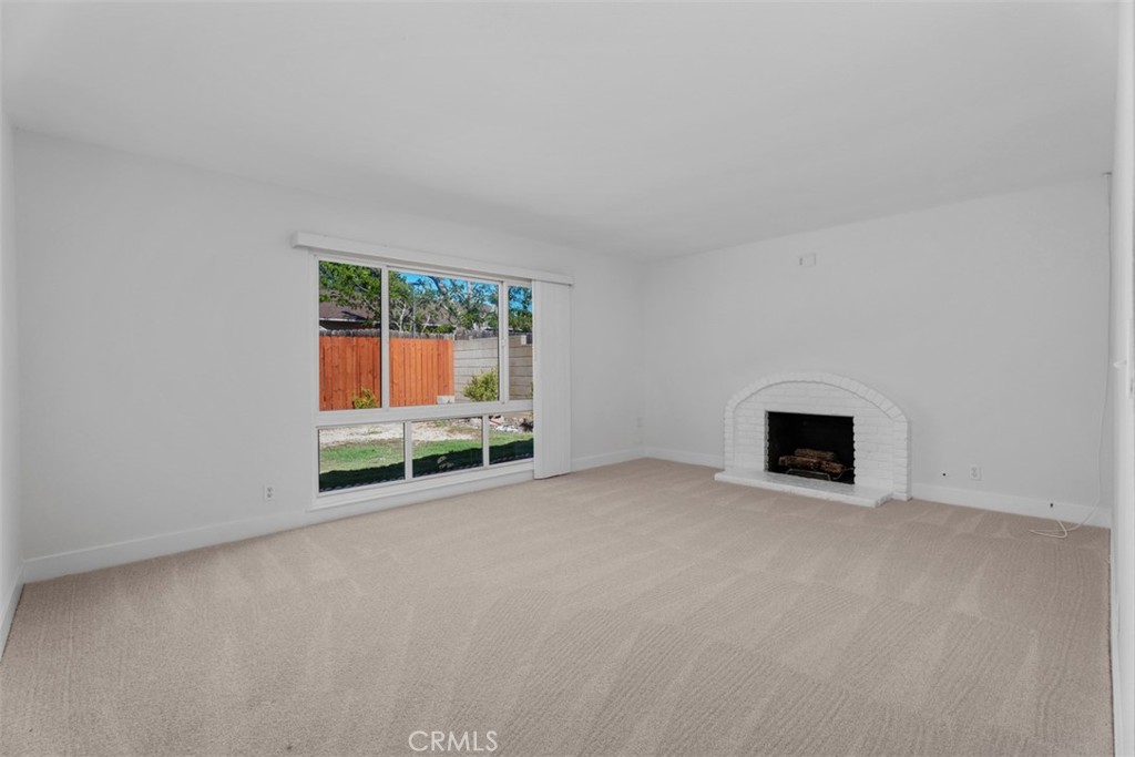 4161 E Riverdale Property Photo 3