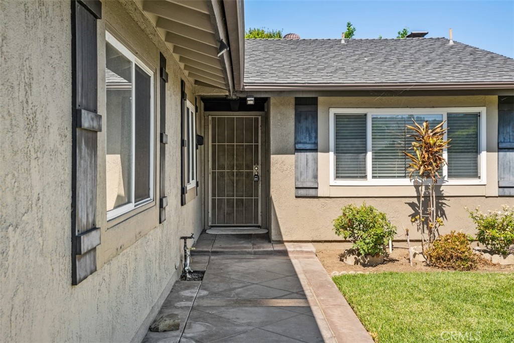 4161 E Riverdale Property Photo 4