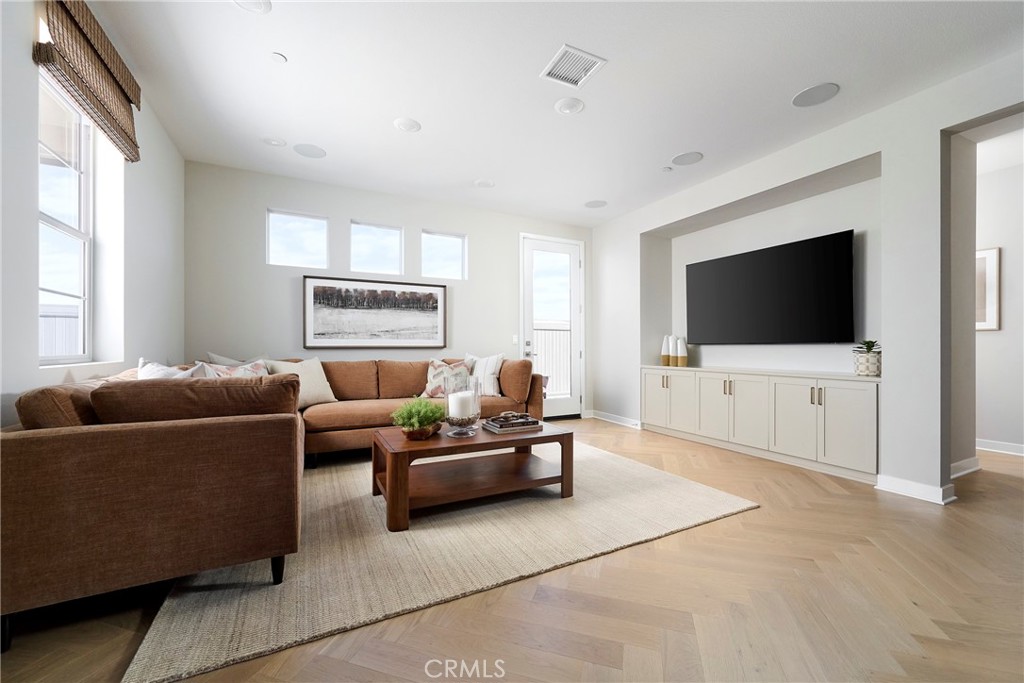 1751 Scarlett Road Property Photo 2