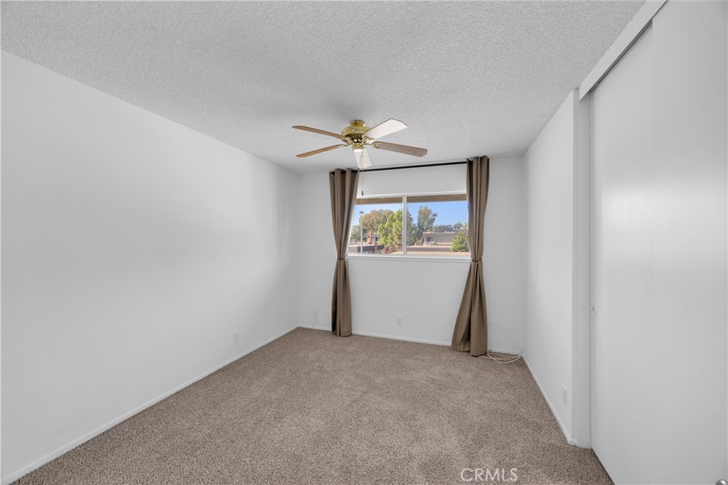 14296 Suffolk Property Photo 29
