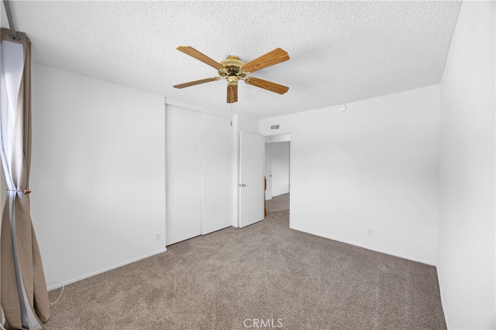 14296 Suffolk Property Photo 30