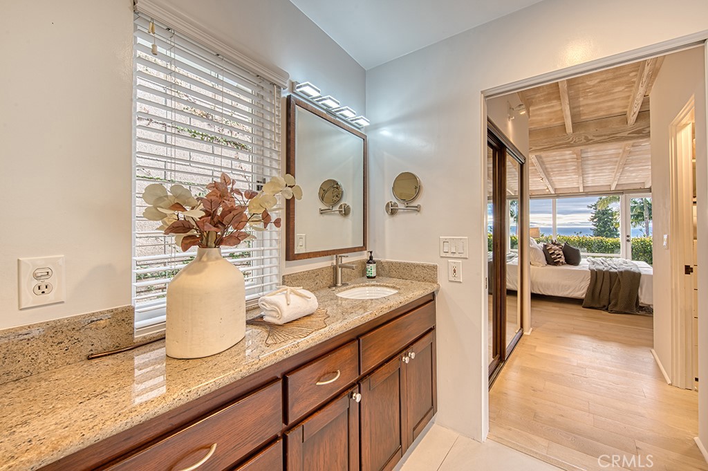 22311 3rd Property Photo 15