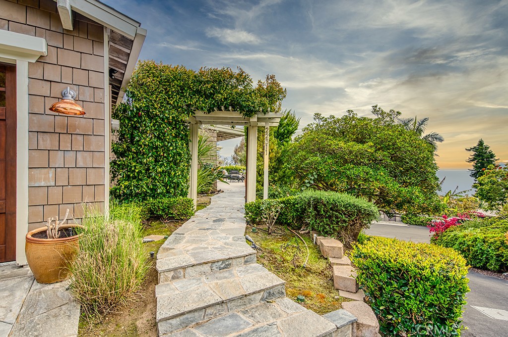 22311 3rd Property Photo 31