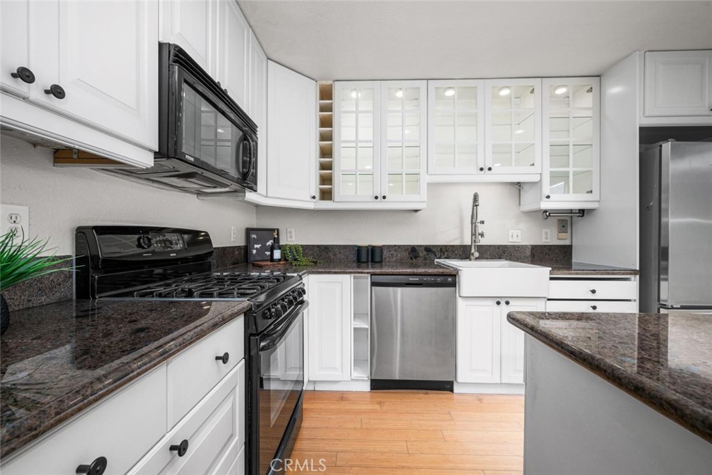 152 Greenmoor 64 Property Photo 15