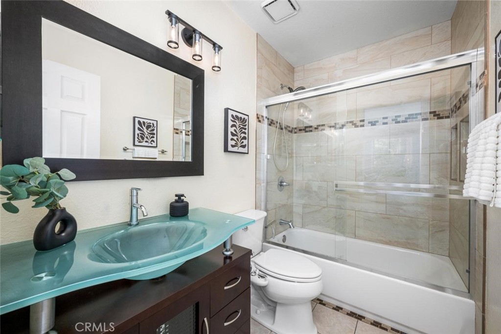152 Greenmoor 64 Property Photo 26