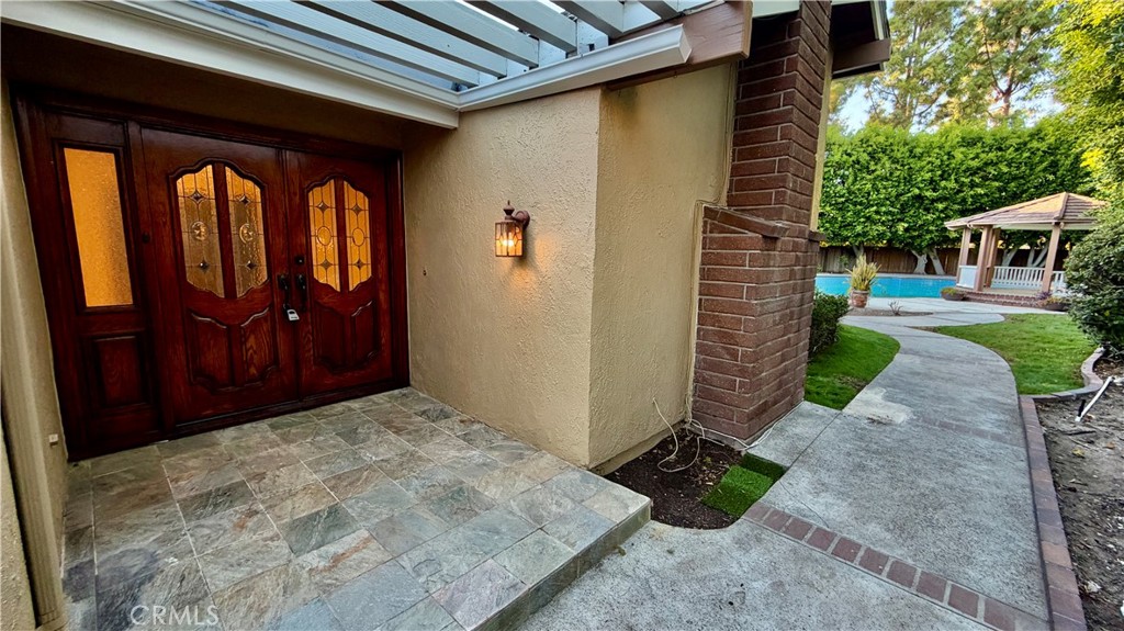 63 Sparrowhawk Property Photo 14