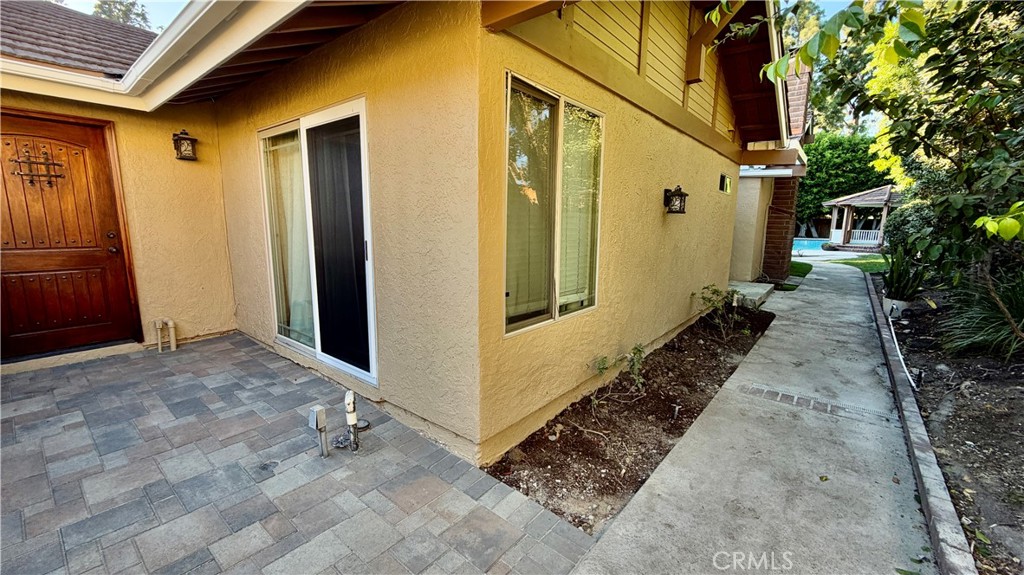63 Sparrowhawk Property Photo 15