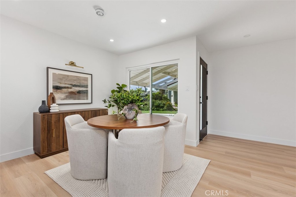 11702 Lisburn Pl. Property Photo 6