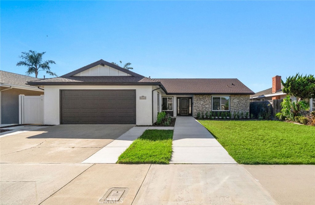 21341 Seaforth Lane Property Photo 2