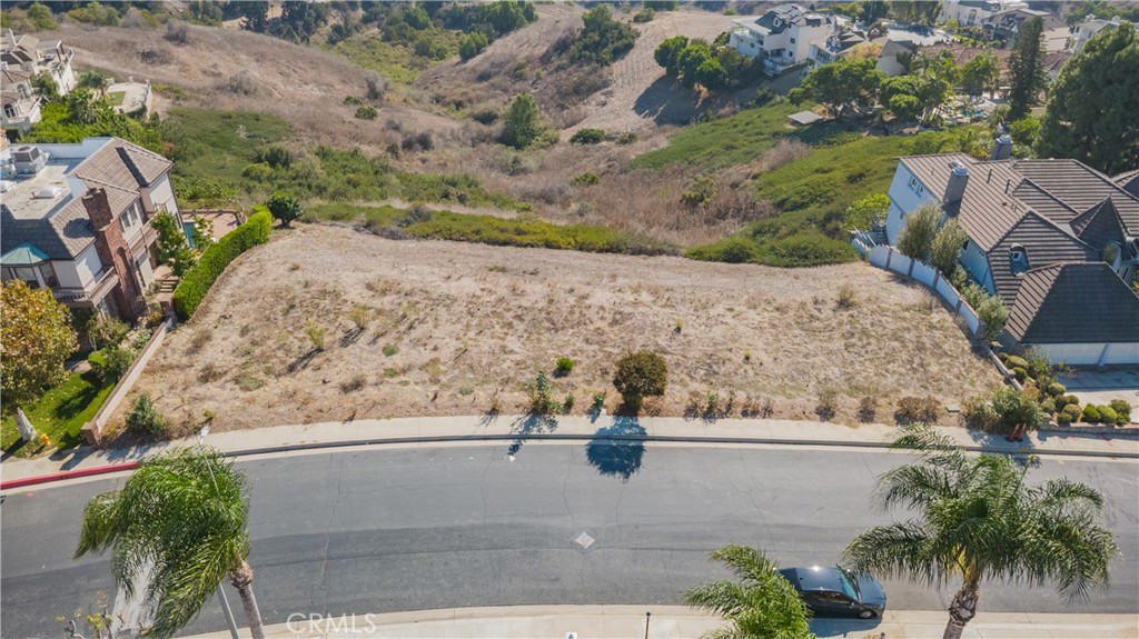 16252 Aurora Crest Dr Property Photo 3