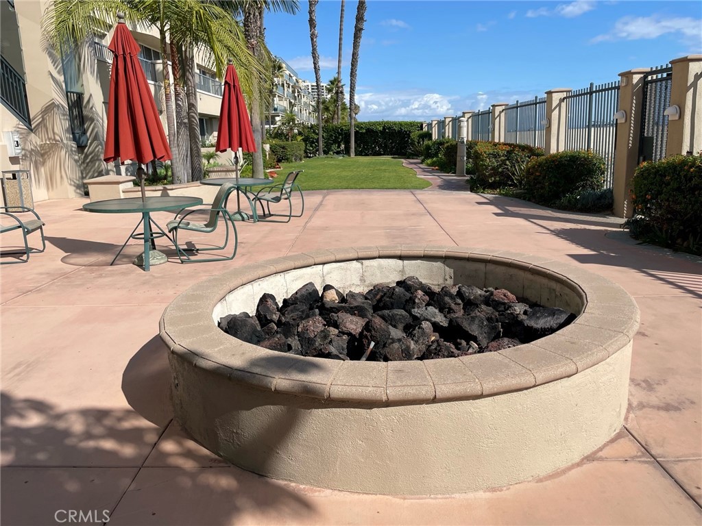 850 E Ocean Boulevard 206 Property Photo 3