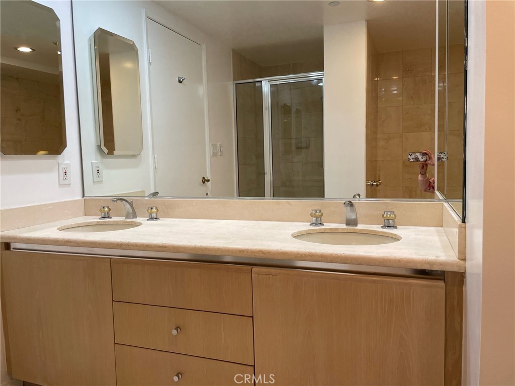 850 E Ocean Boulevard 206 Property Photo 12