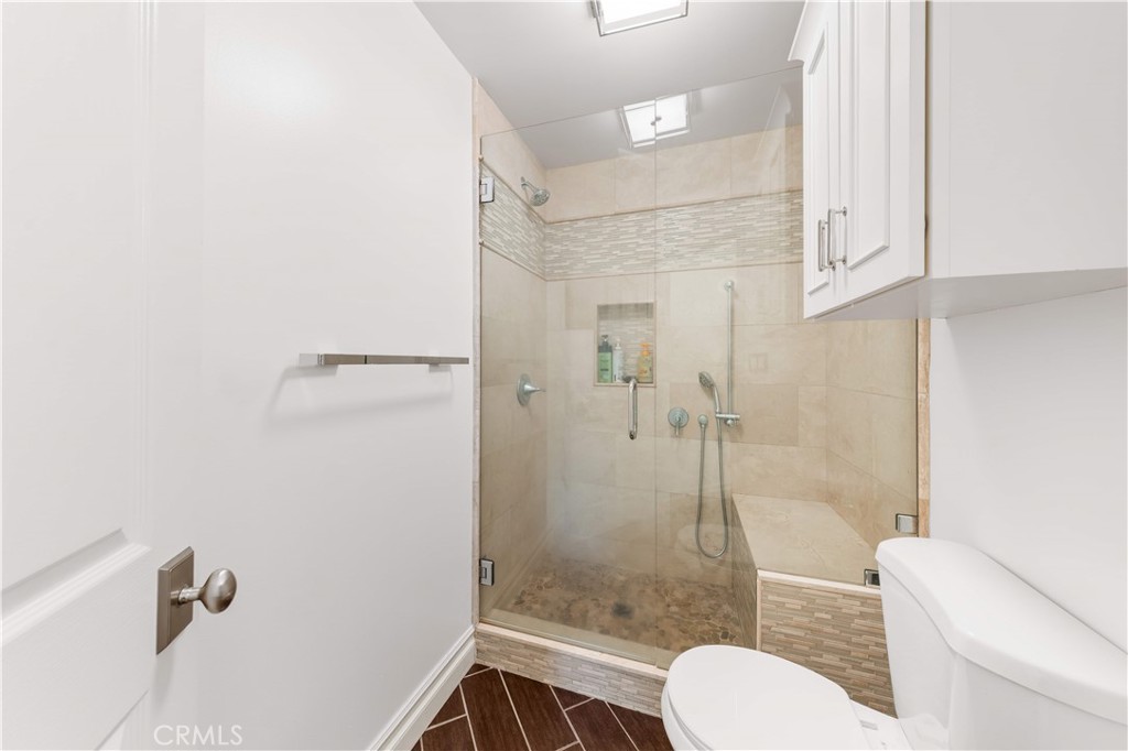 1001 Sungro Way Property Photo 22
