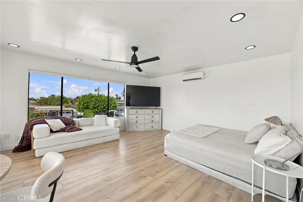 141 W Avenida Alessandro Property Photo 2