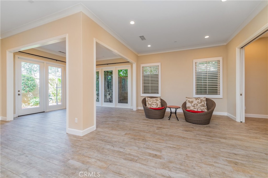 65 Pinetree Property Photo 7