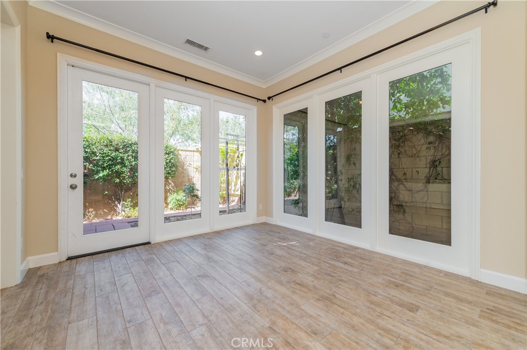 65 Pinetree Property Photo 9