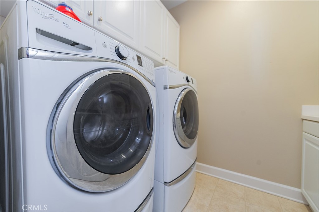 65 Pinetree Property Photo 25