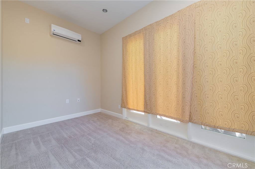 65 Pinetree Property Photo 31
